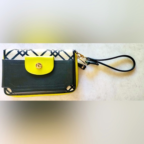 !!!! Spartina 449 Wristlet !!!! - Picture 4 of 9